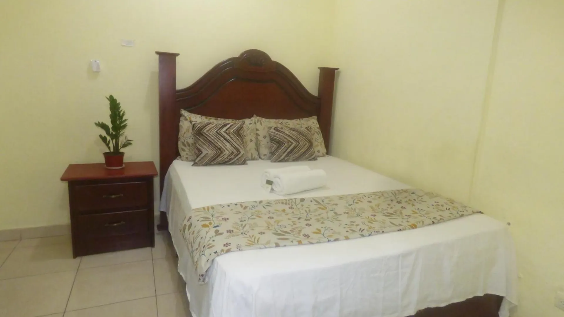 Hotel Enrique I Gazcue, Bed And Breakfast Santo Domingo 0*,